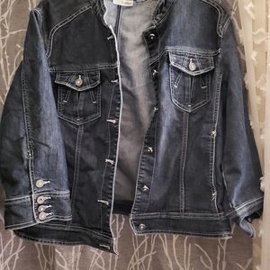 Size large jean jacket with bling as buttons